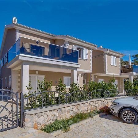 Lucica 360 Sea View Suite Nerezine Dış mekan fotoğraf
