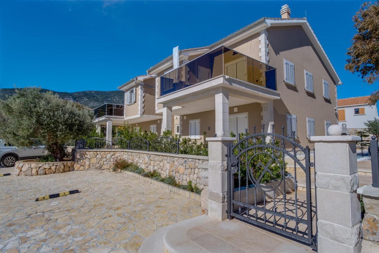 Lucica 360 Sea View Suite Nerezine Dış mekan fotoğraf