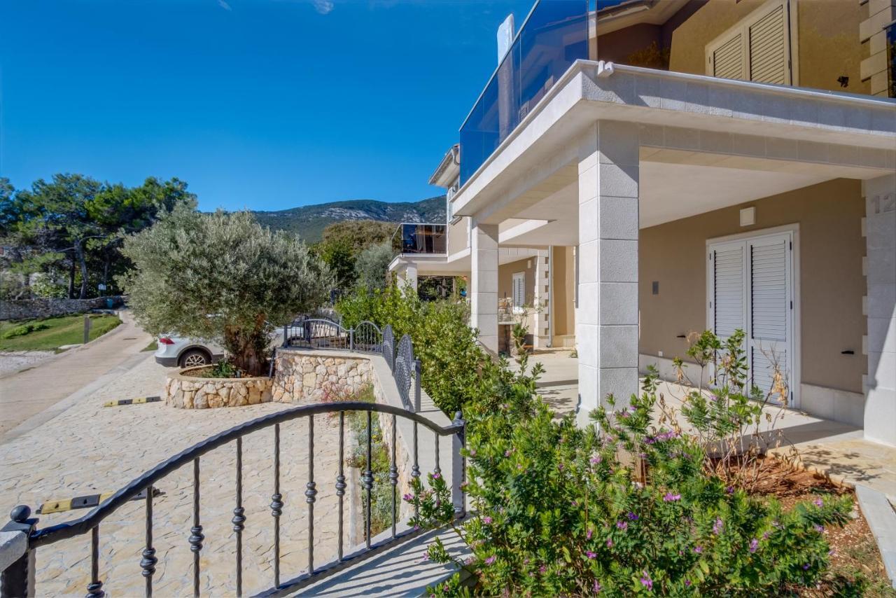 Lucica 360 Sea View Suite Nerezine Dış mekan fotoğraf