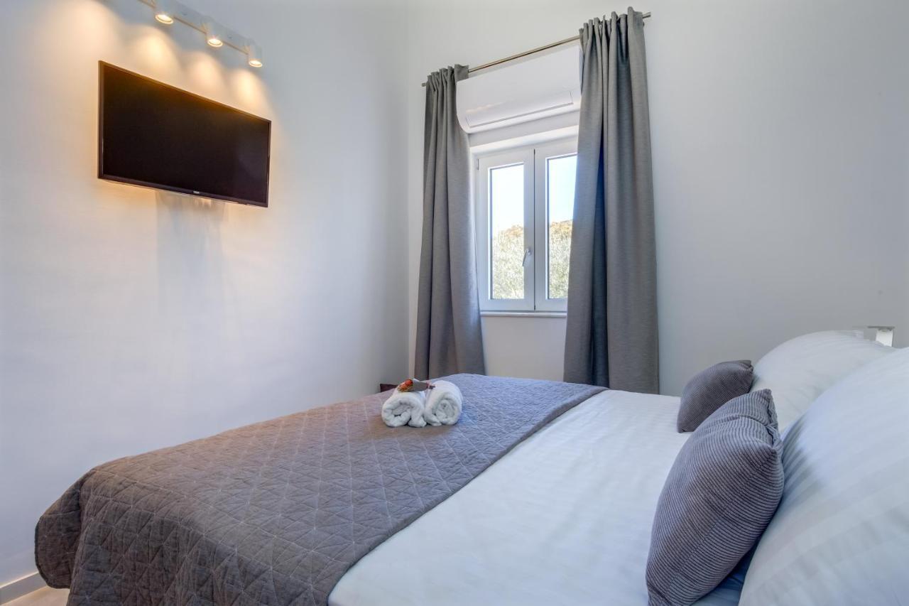 Lucica 360 Sea View Suite Nerezine Dış mekan fotoğraf