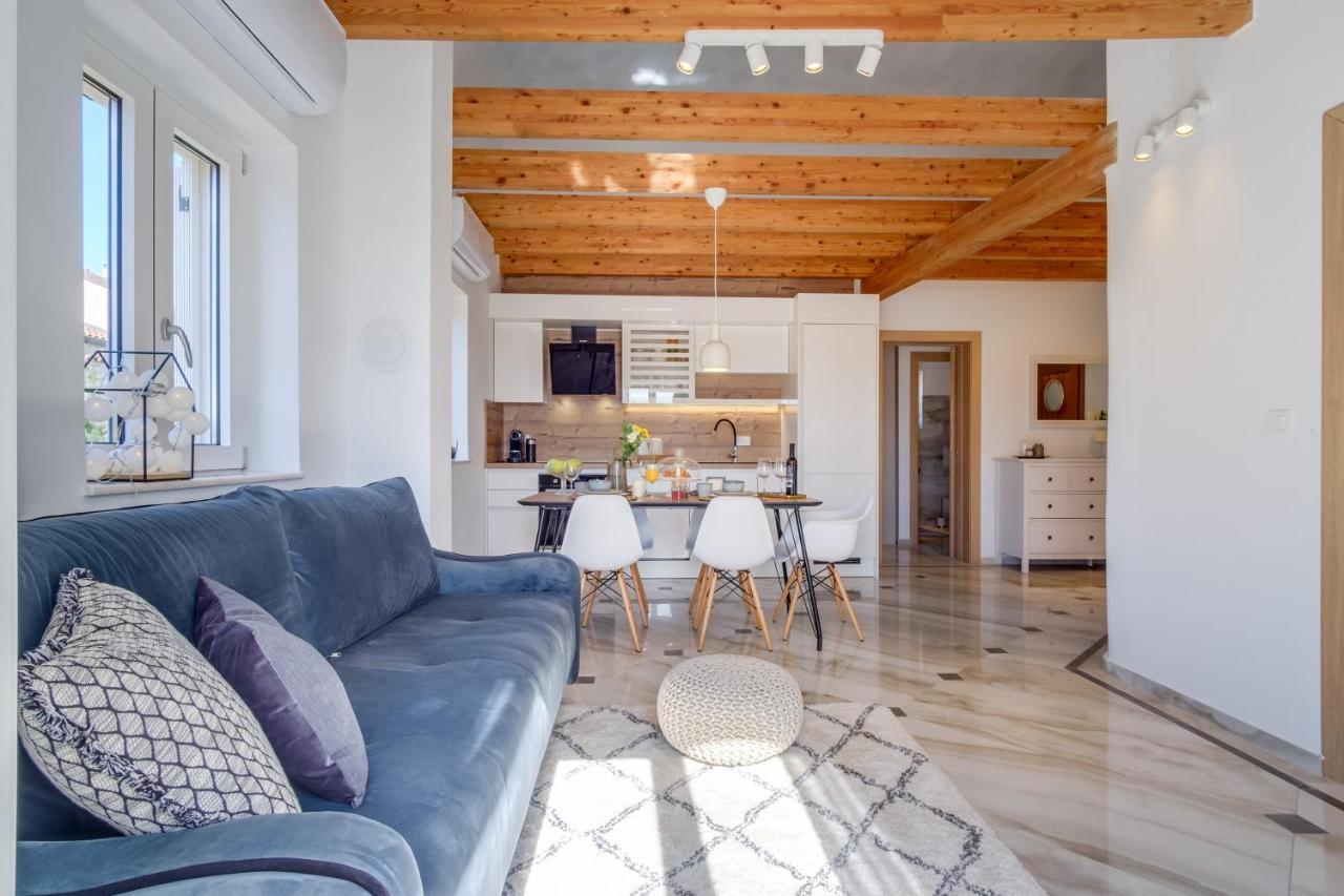 Lucica 360 Sea View Suite Nerezine Dış mekan fotoğraf
